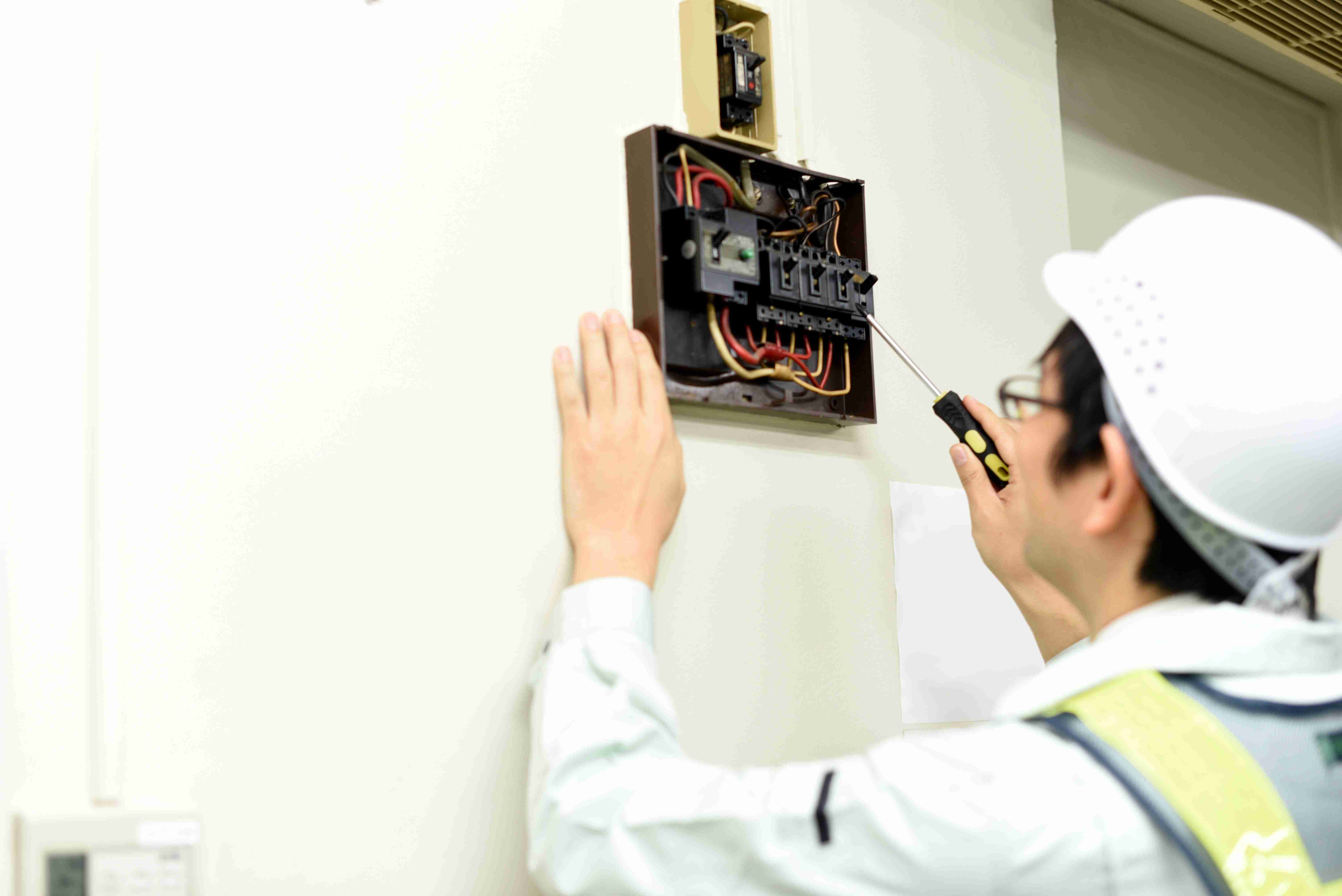 経験者急募!!電気施工管理(東京都品川区)